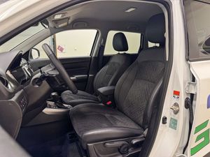 Suzuki Vitara bild 4