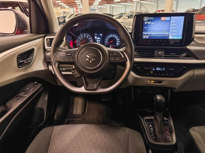Suzuki Swift bild 2