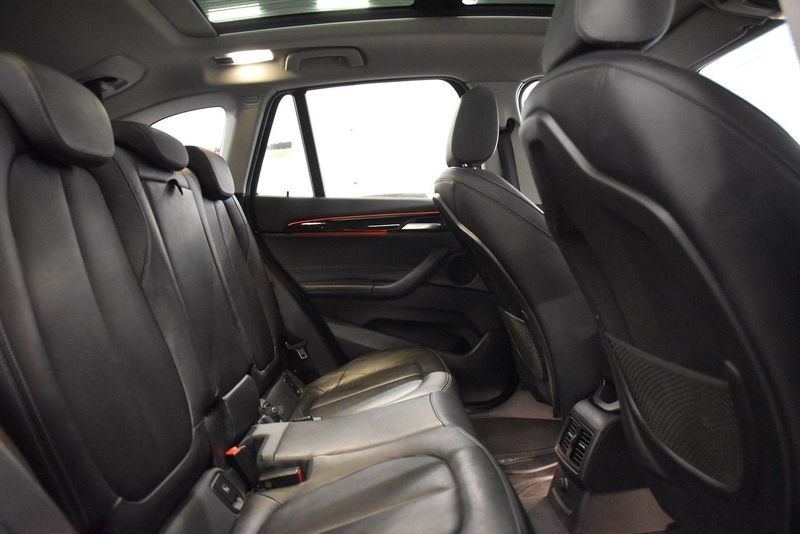 BMW X1 bild 14