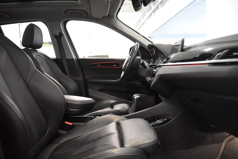 BMW X1 bild 12