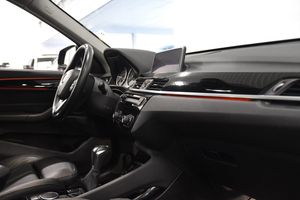 BMW X1 bild 8