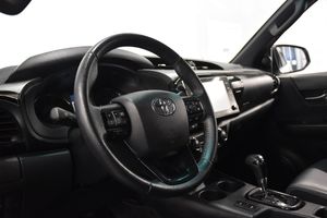 Toyota Hilux bild 9