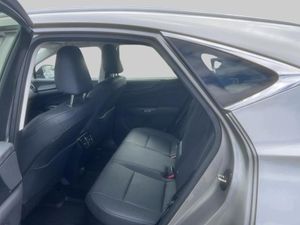 Lexus NX bild 7