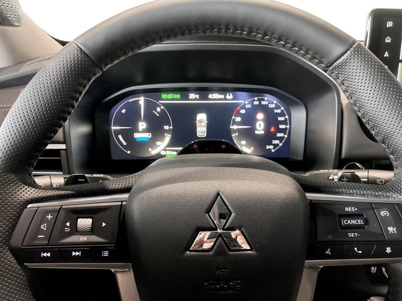 Mitsubishi Outlander bild 12
