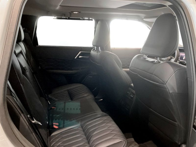 Mitsubishi Outlander bild 6