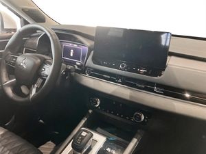 Mitsubishi Outlander bild 16