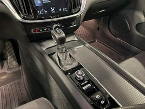 Volvo V60 bild 8