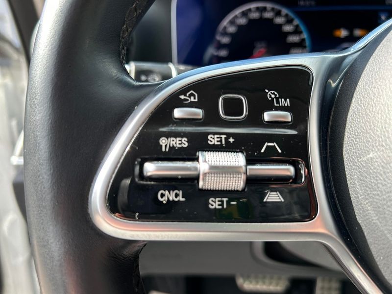 Mercedes E220 bild 14