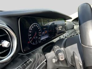 Mercedes E220 bild 11