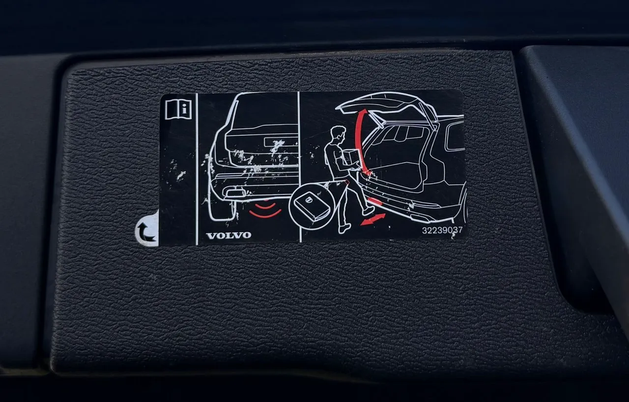 Vehicle image 22
