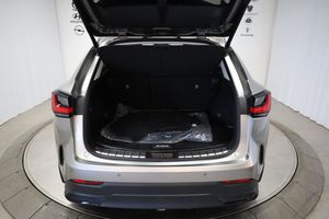 Lexus NX bild 9