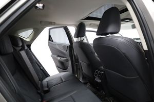 Lexus NX bild 16