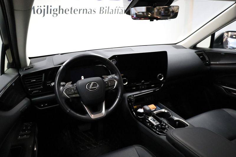Lexus NX bild 3