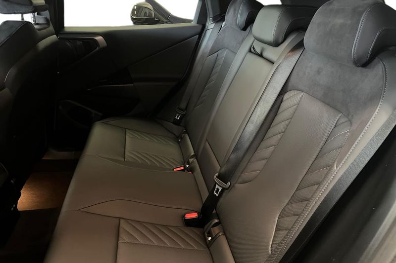 BMW i8 bild 13