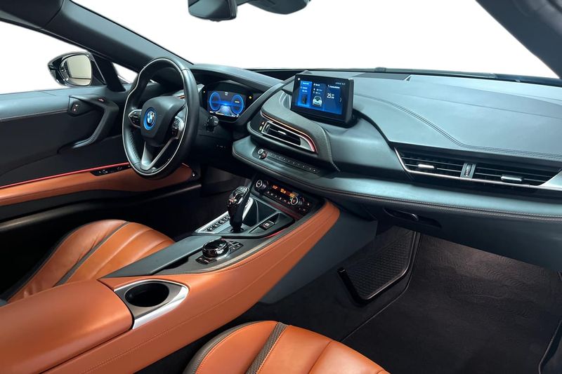 BMW i8 bild 7