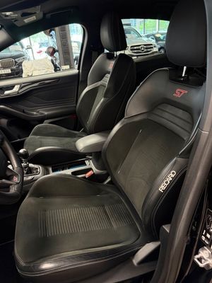 Ford Focus bild 8