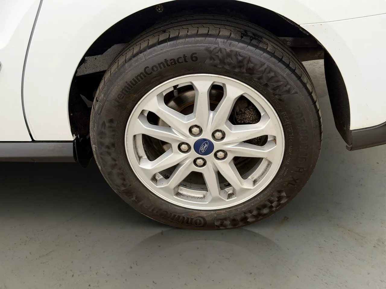 Vehicle image 31