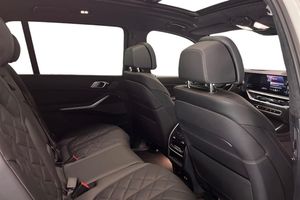 BMW X7 bild 7