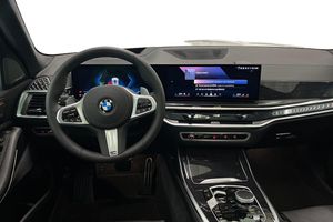 BMW X7 bild 8