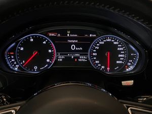 Audi A8 bild 22