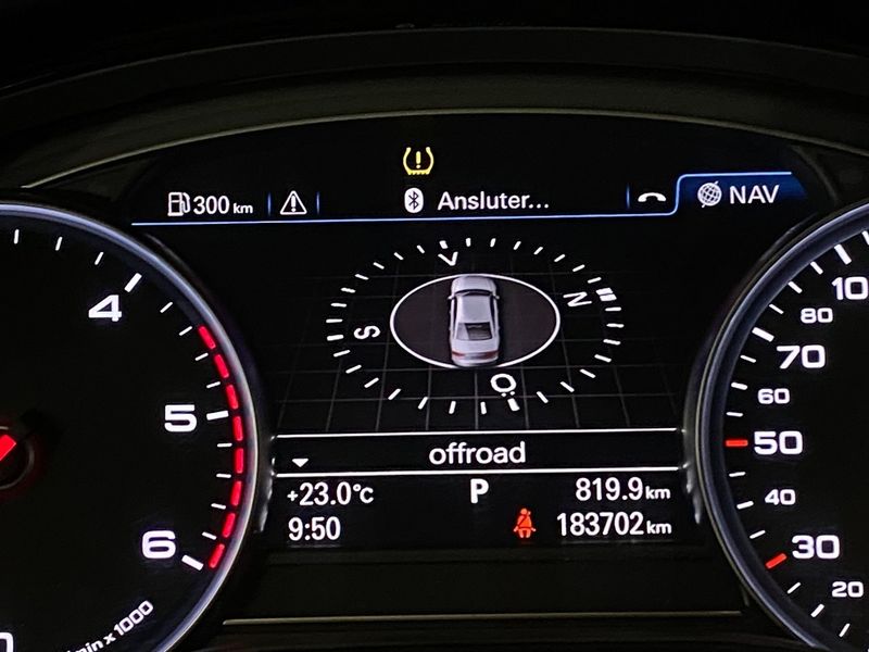 Audi A8 bild 23