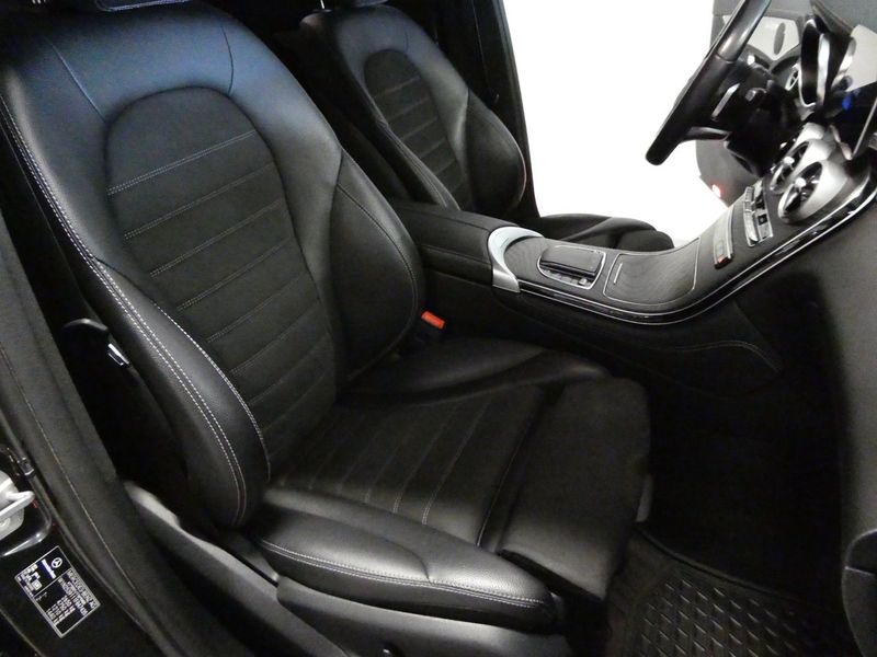 Mercedes GLC300 bild 16