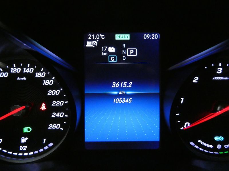 Mercedes GLC300 bild 17