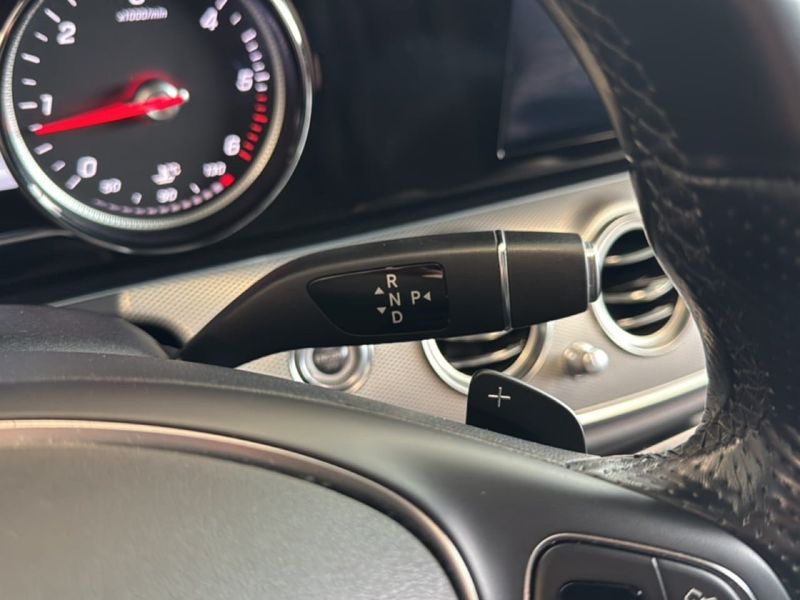 Mercedes E220 bild 12
