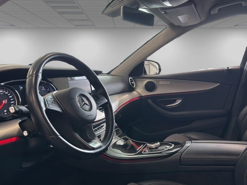 Mercedes E220 bild 8