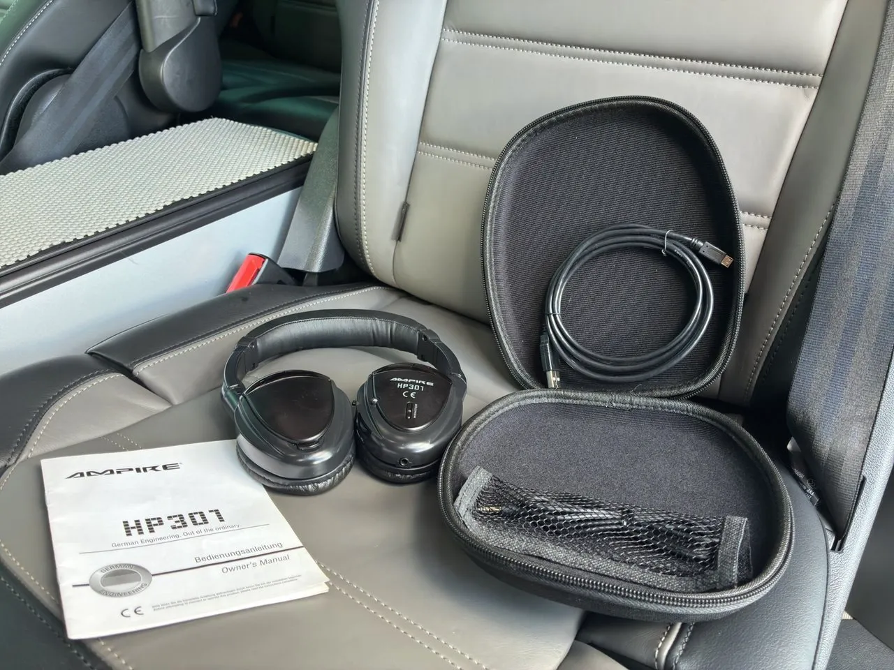 Vehicle image 31