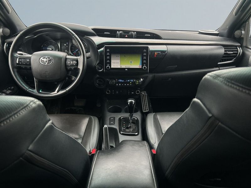 Toyota Hilux bild 8