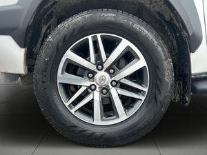 Toyota Hilux bild 14