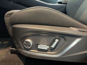 Lynk & Co 01 bild 16