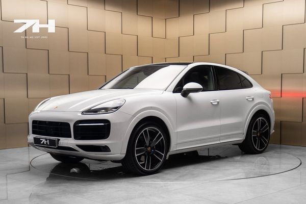 Porsche Cayenne E-Hybrid Coupé SportDesign / Innodrive / Drag / / BOSE® - 2022