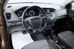 Hyundai i20 bild 11