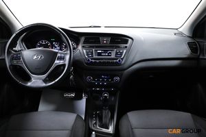 Hyundai i20 bild 9