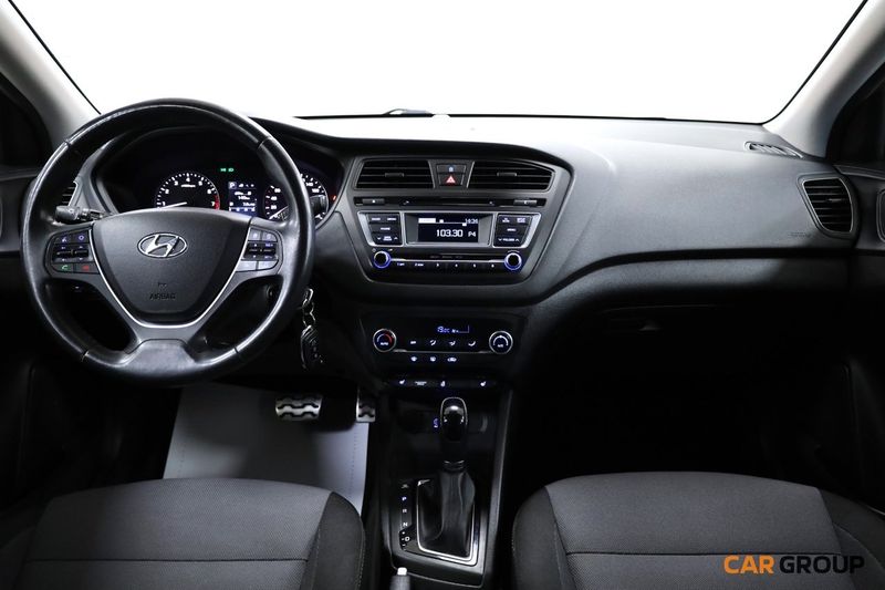 Hyundai i20 bild 9
