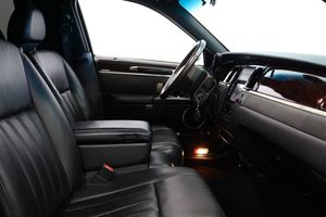 Lincoln Town Car bild 8