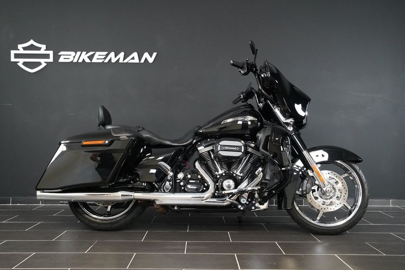 Harley-Davidson CVO Street Glide bild 3
