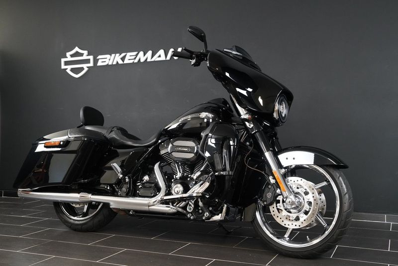 Harley-Davidson CVO Street Glide bild 4