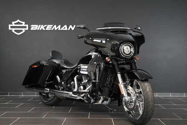 Harley-Davidson CVO Street Glide FLHXSE 110" Screamin' Eagle - 2015