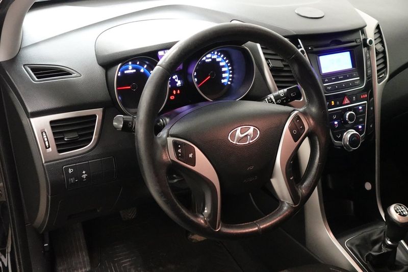 Hyundai i30 bild 6