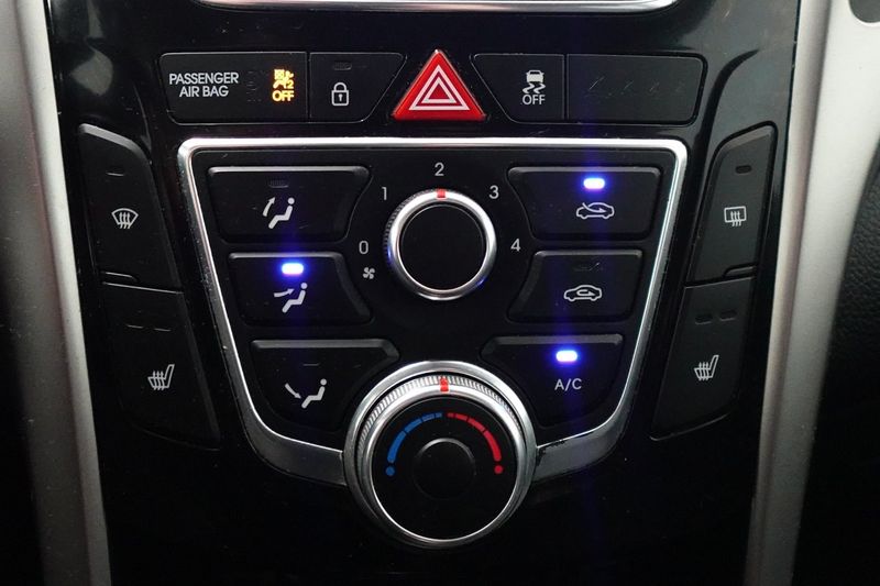 Hyundai i30 bild 10