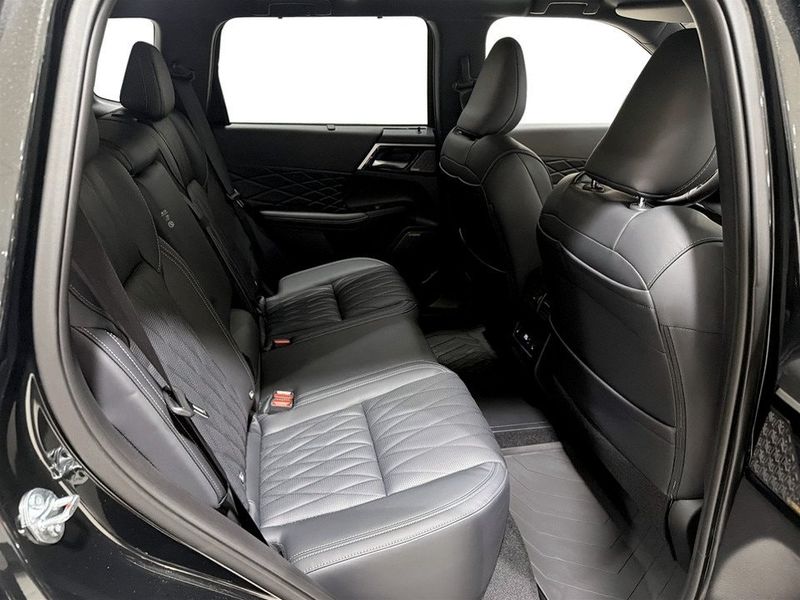 Mitsubishi Outlander bild 6