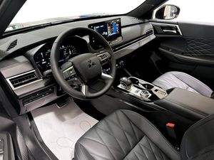 Mitsubishi Outlander bild 9