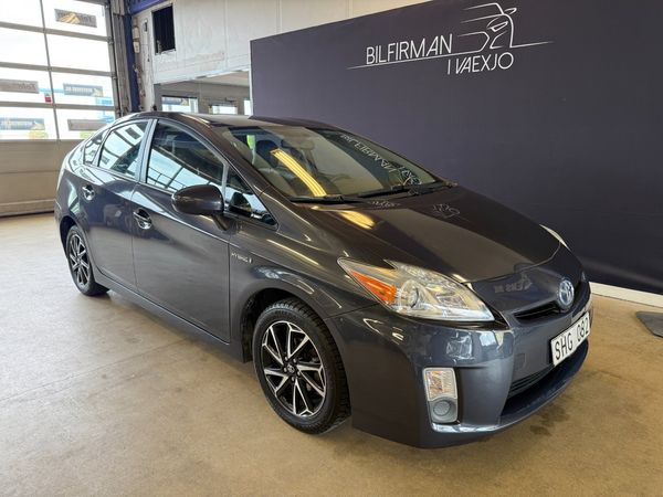 Toyota Prius Hybrid CVT - 2011