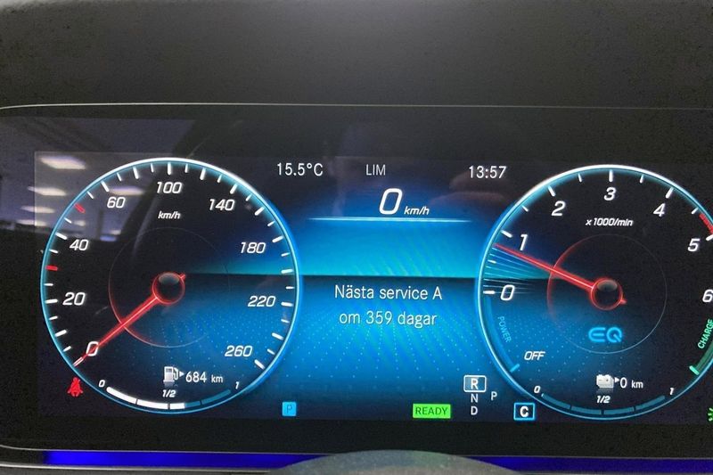 Mercedes E300 bild 16