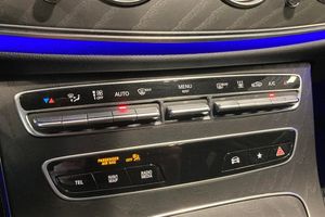 Mercedes E300 bild 15