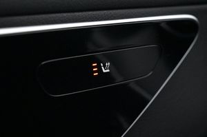 Mercedes C300 bild 12