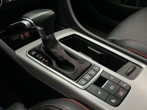 Kia Optima bild 24